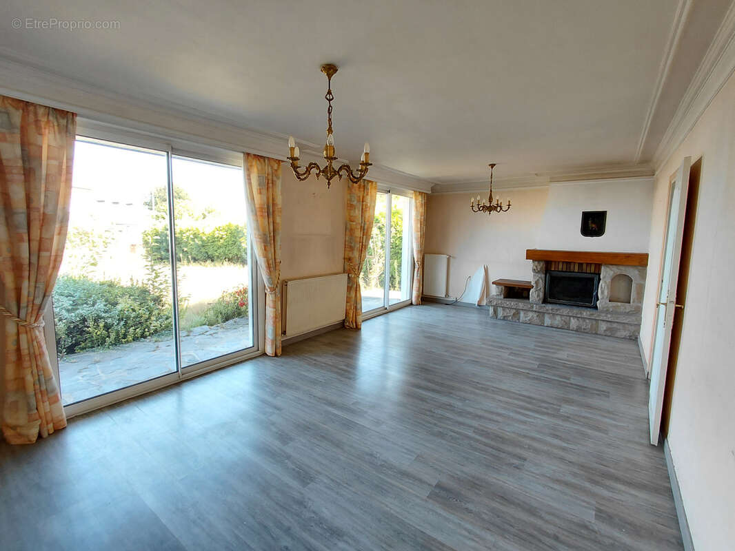 Maison traditionnelle 90 m2 vie de Plain-pied à 8 mn de Lanvollon - photo 4