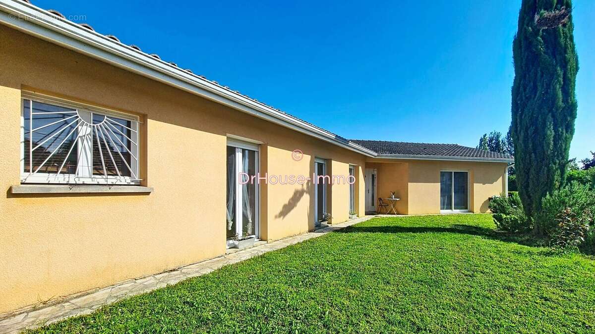 Maison 149 m² à Ambares-Et-Lagrave  - photo 5