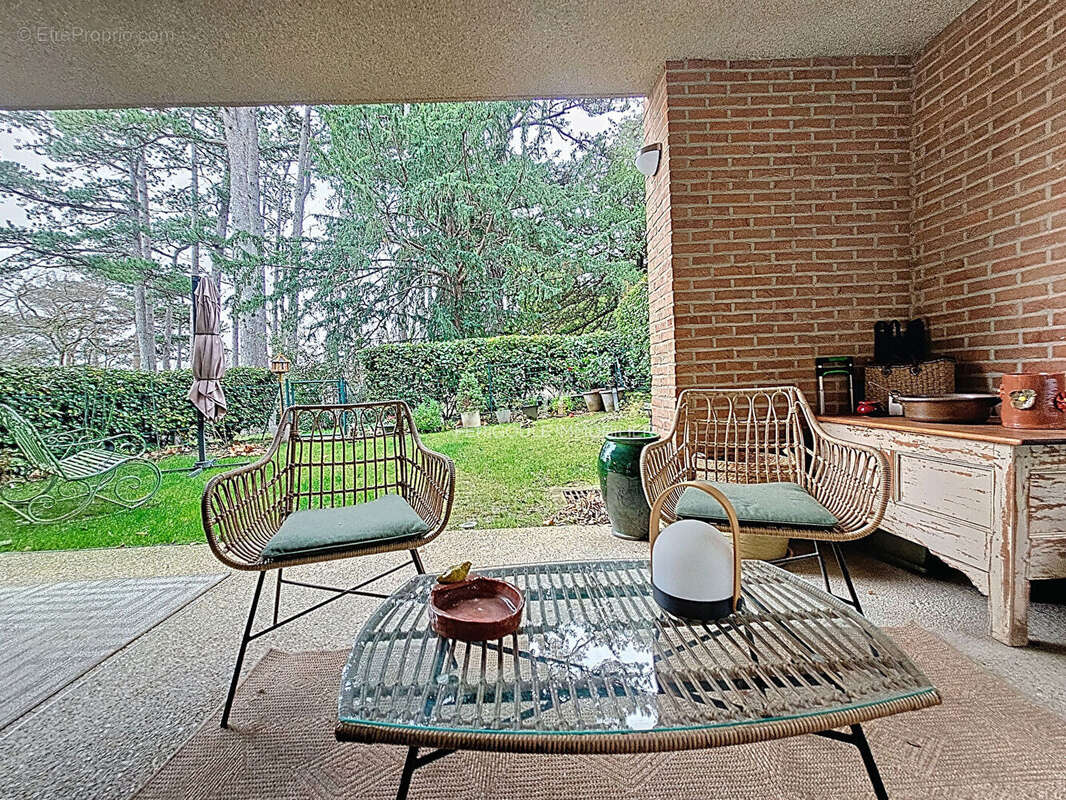 Appartement à VILLENEUVE-LES-AVIGNON