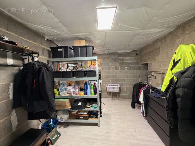 Appartement + studio + magasin - photo 30