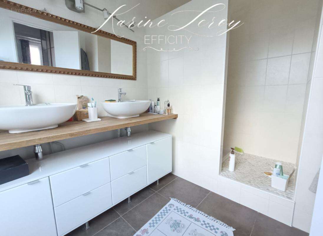 Maison à SAINT-WITZ