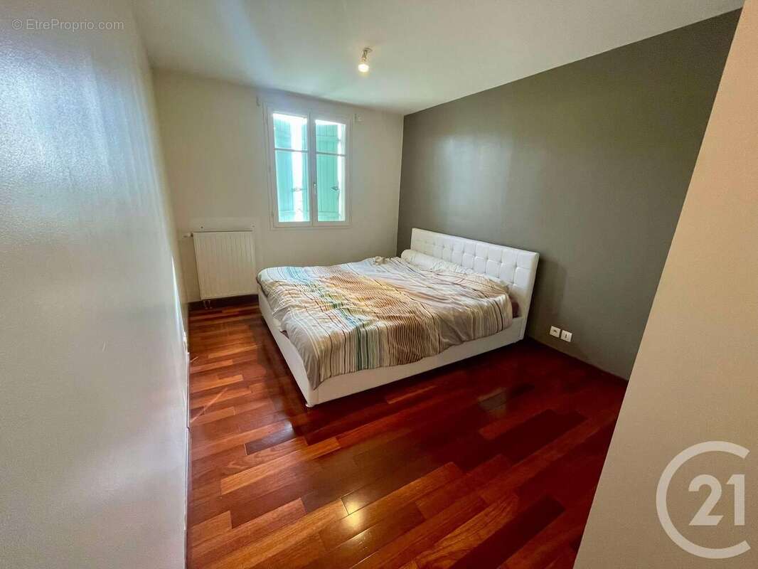 Maison à MOUSSY-LE-NEUF