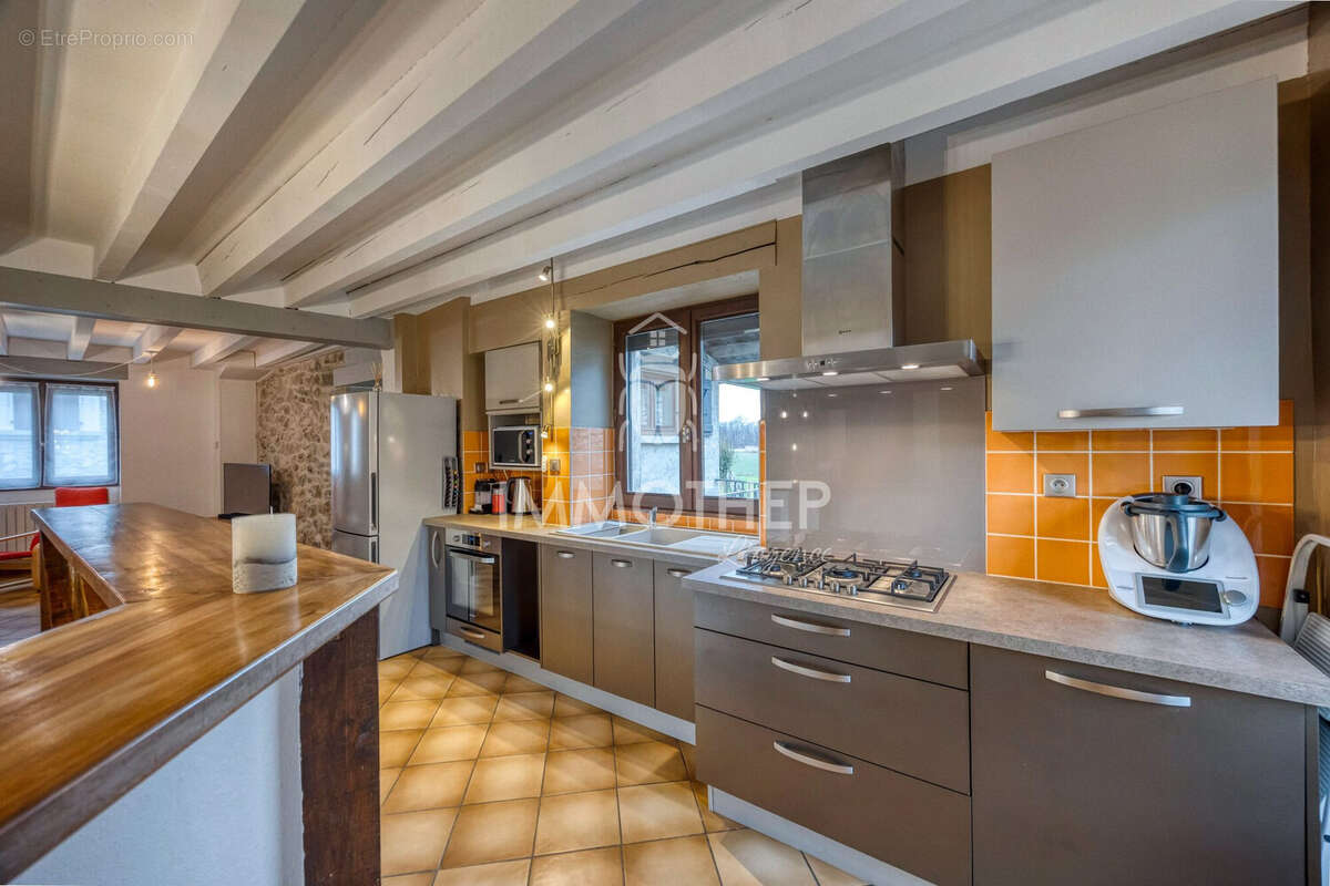 Maison 175 m² à Voreppe  - photo 6