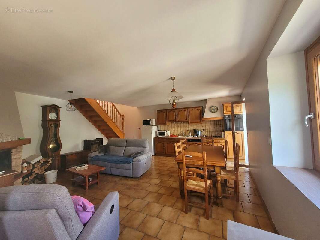 Maison 105 m² à Montricher-Albanne  - photo 9