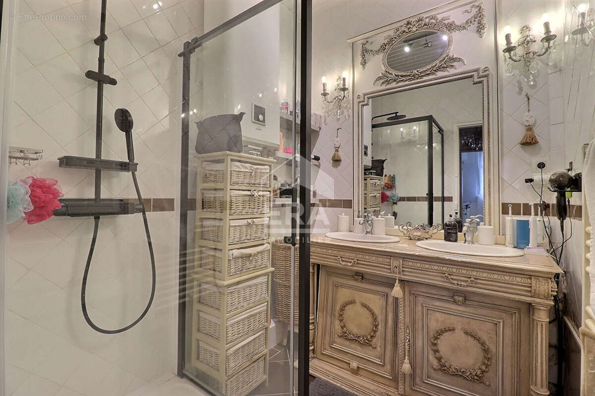 Appartement à COLOMBES