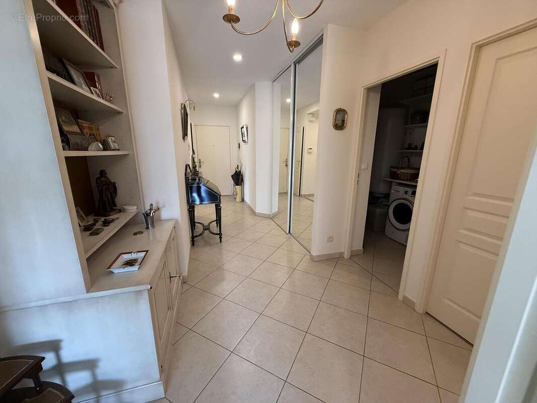 Photo 8 - Appartement à TASSIN-LA-DEMI-LUNE