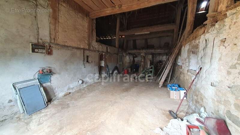 Maison en pierre 4 pièces de 120m² DAMPIERRE LES CONFLANS (70) - photo 12