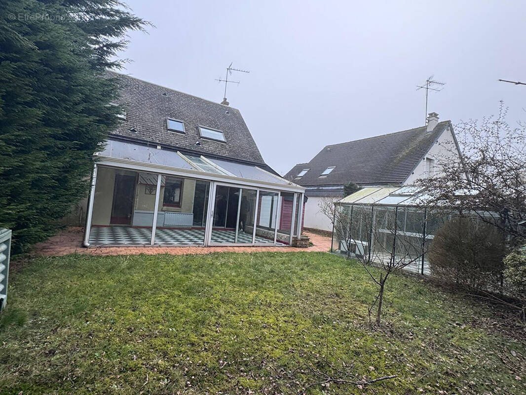 Maison à MONT-SAINT-AIGNAN