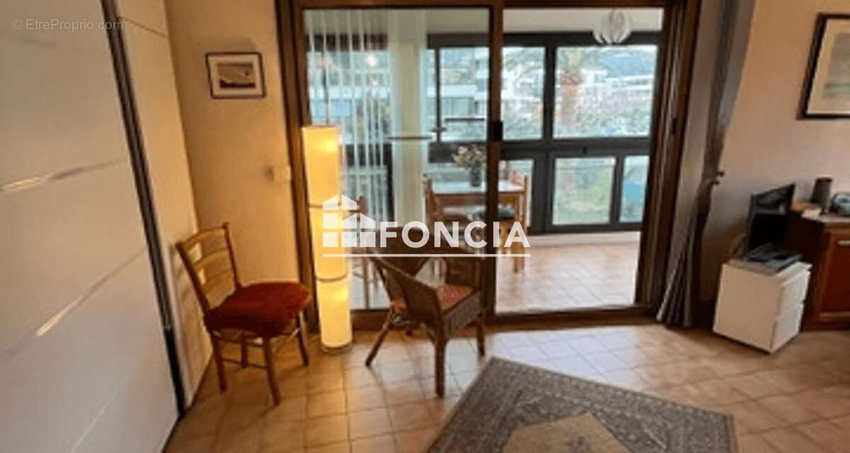 Appartement à MANDELIEU-LA-NAPOULE