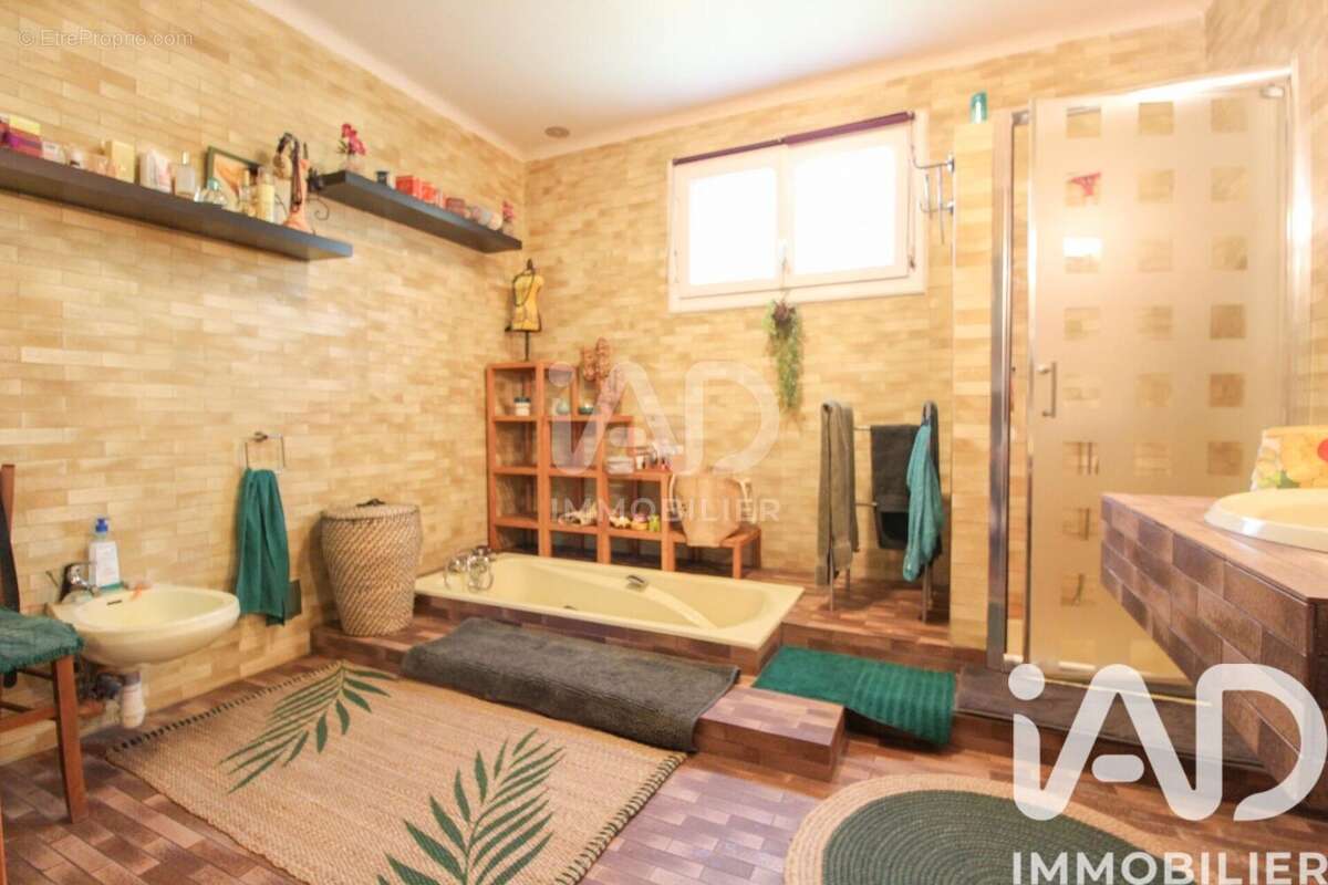 Photo 9 - Maison à SAINT-AFFRIQUE