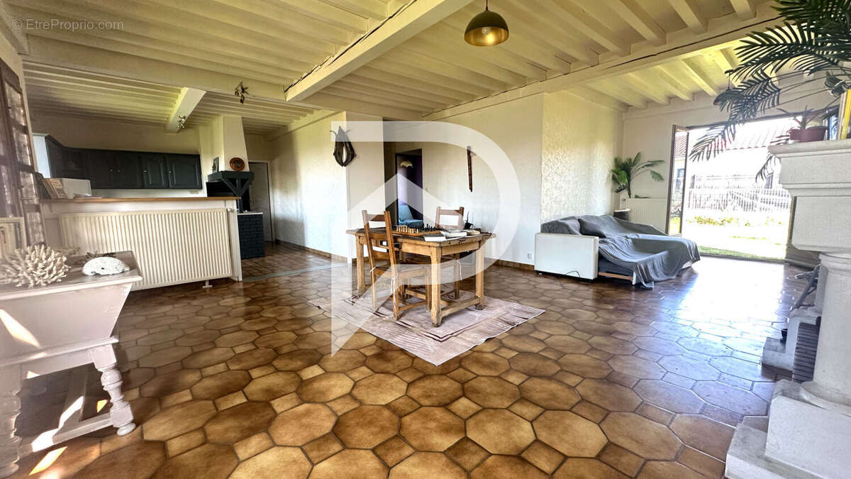 Maison à FARAMANS