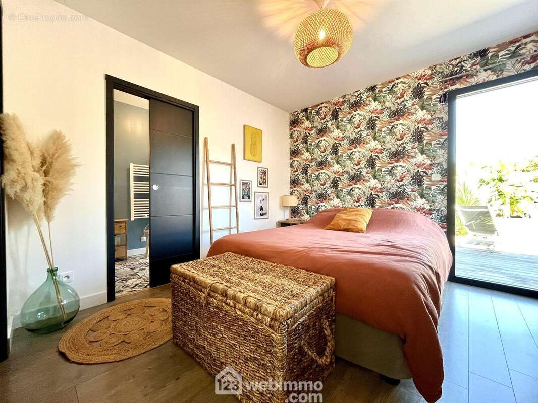 Maison à SAINT-MEDARD-EN-JALLES