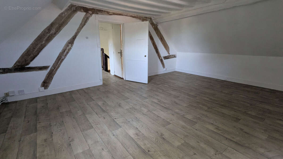 Maison à HEUDREVILLE-SUR-EURE