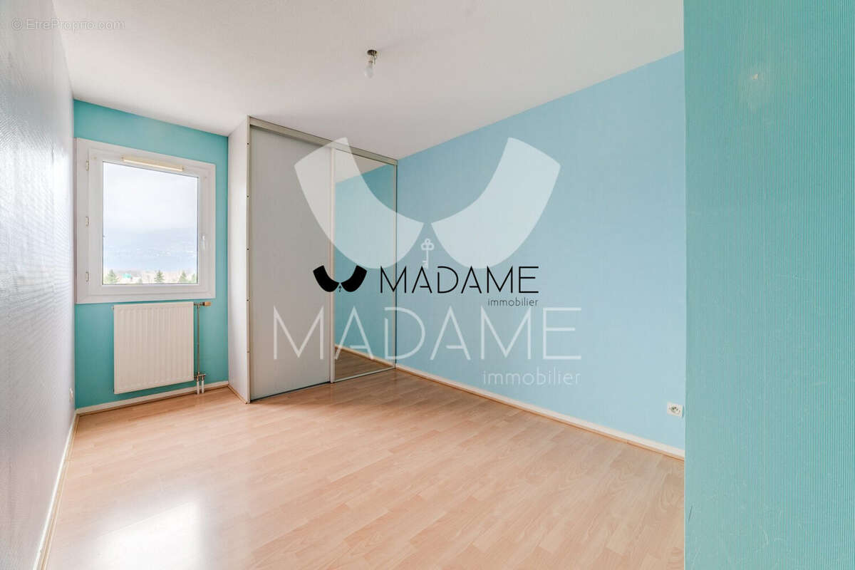 Appartement à GIERES