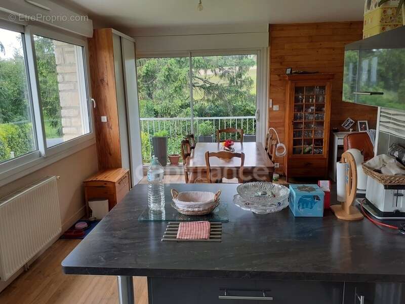 Dpt Dordogne (24), à vendre GENIS maison P5 de 113,78 m² - Terrain de 8 228,00 m² - photo 14
