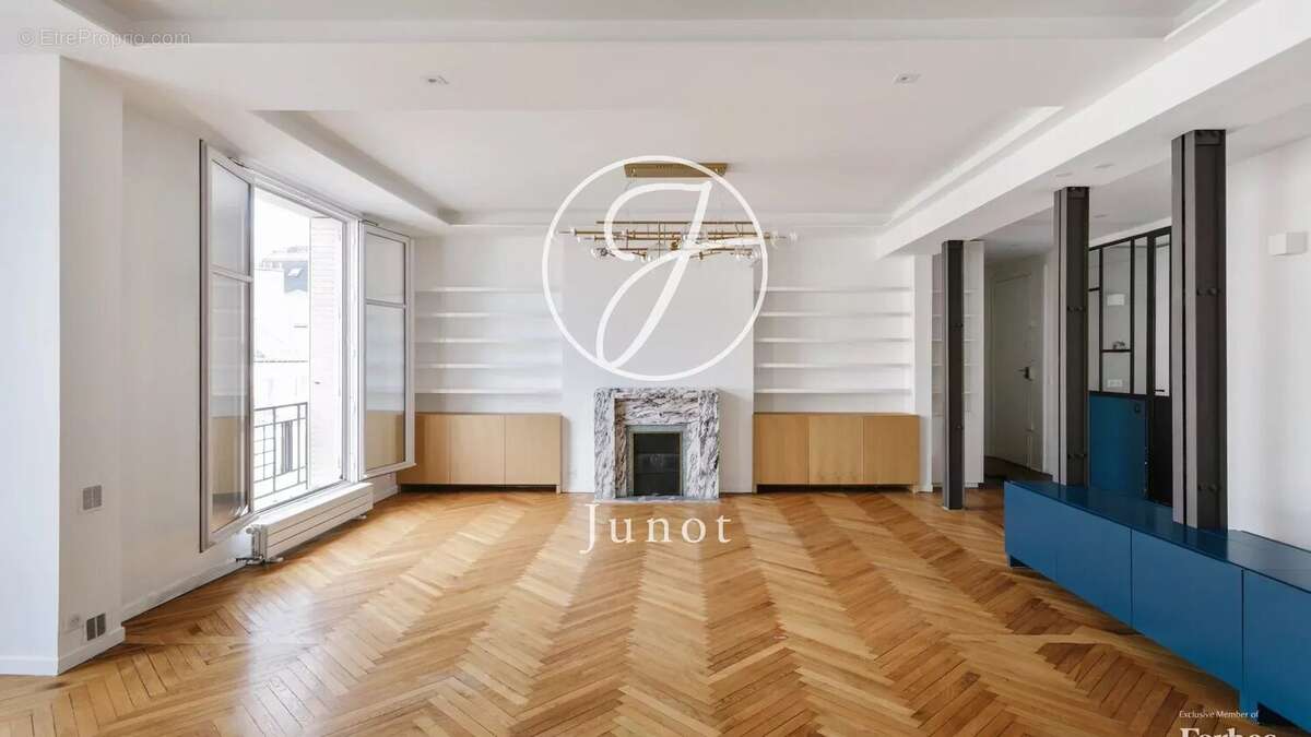 Appartement à PARIS-6E