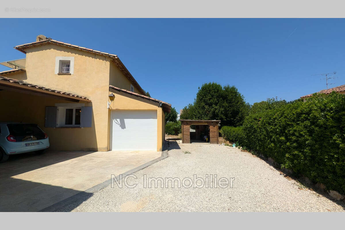Maison 309 m² à Antibes  - photo 6