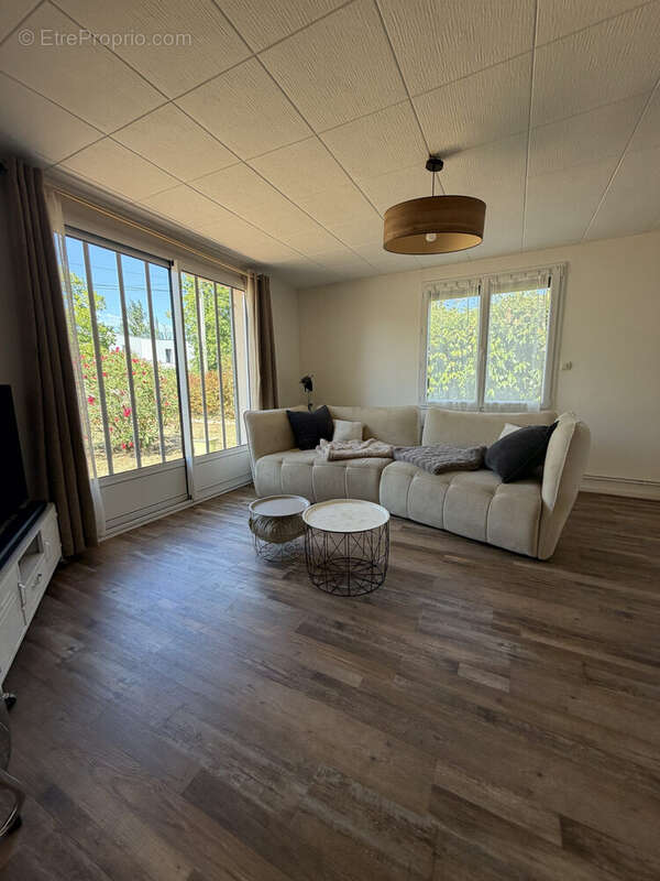 Maison 126 m² à Rochefort  - photo 7