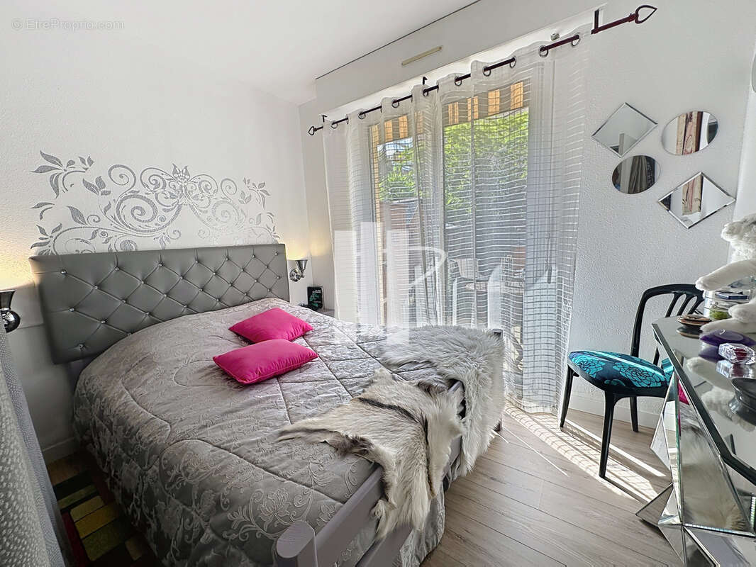 Appartement à SAINT-RAPHAEL