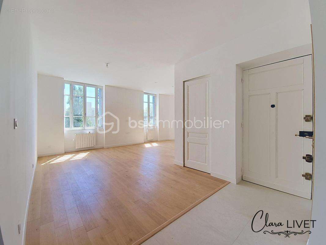 Appartement T3 - Entièrement rénové - Rue Gustave Nadaud - photo 3