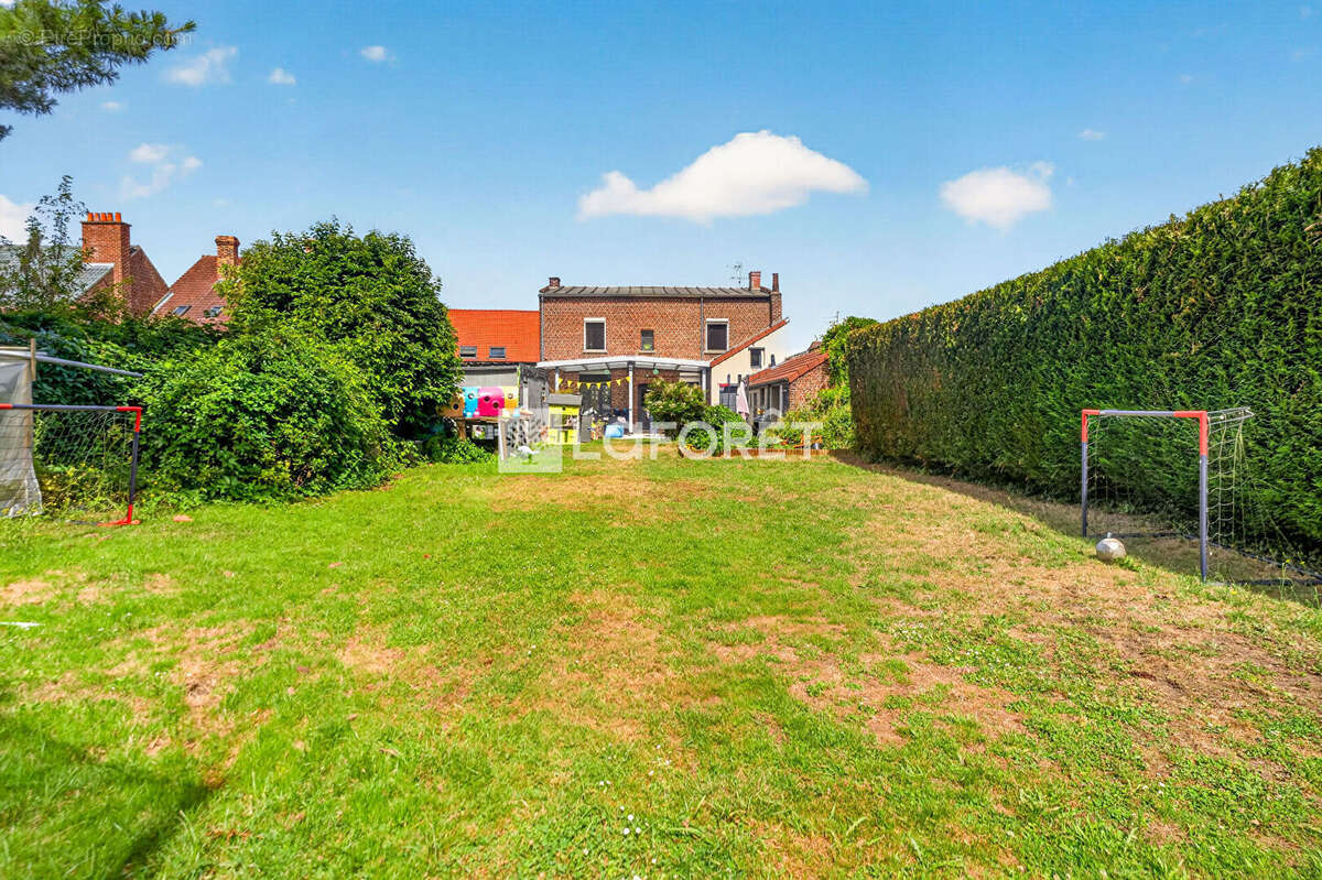 Maison Type Bourgeoise Noyelles Godault 170m2 - 4 ch jardin garage - photo 13