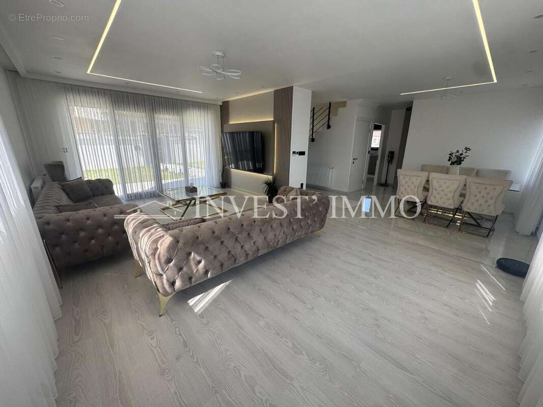 tempImager4YMWr - Maison à RIEUX