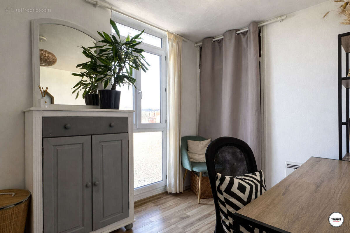 Appartement à VERNOUILLET