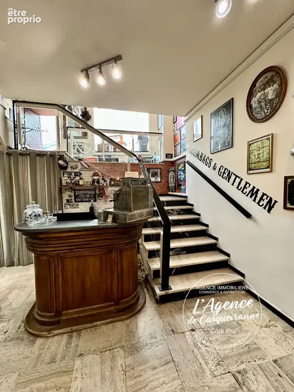 Fonds de commerce salon de coiffure barbier 55 m2 idealement situe dans le centre ville de hyeres - photo 12