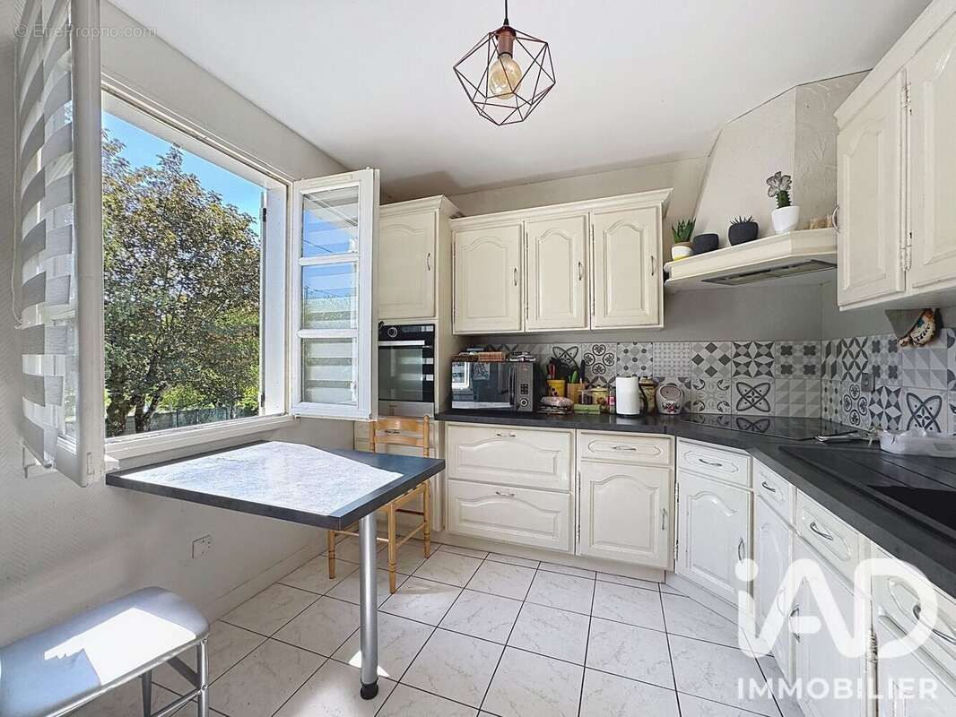 Maison 75 m² à Asnieres-Sur-Nouere  - photo 4