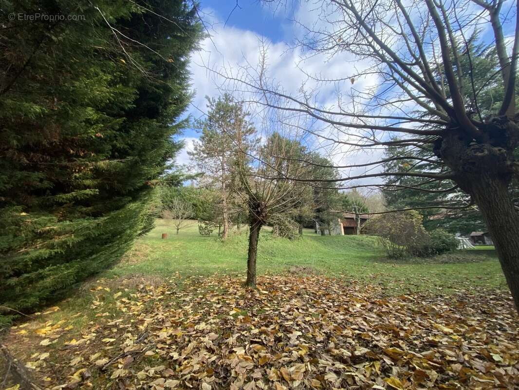 Maison à SAINT-LATTIER