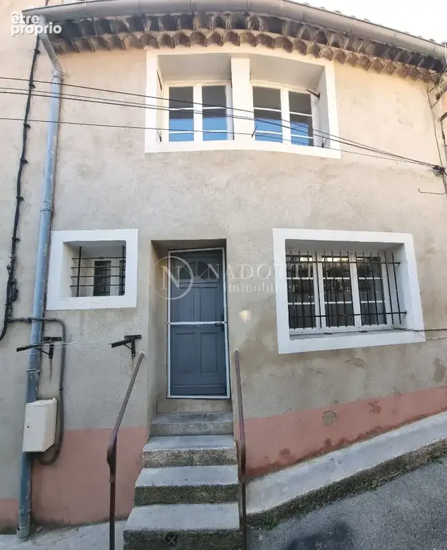 Maison à CADENET