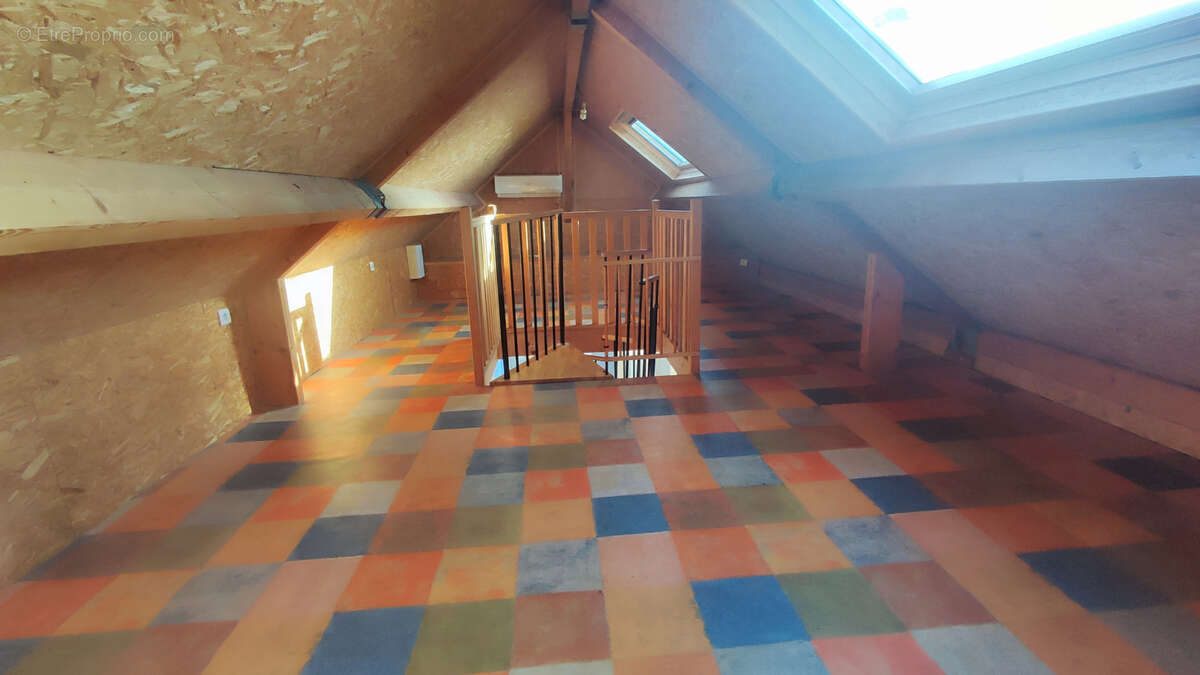 Maison plain pied 120 m2 - secteur calme proche des commodites - photo 11