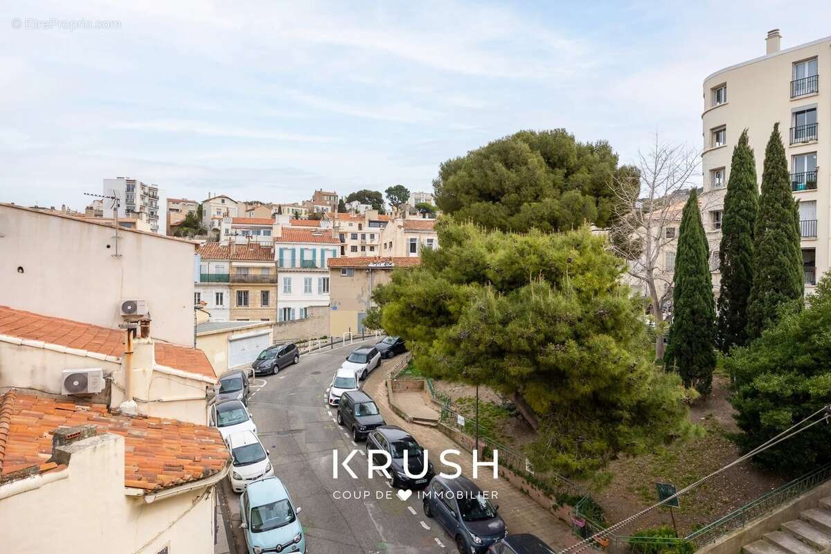 Appartement à MARSEILLE-7E