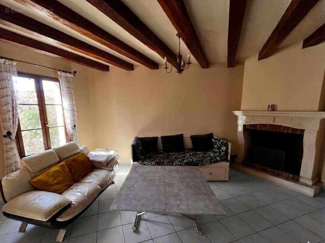 Maison à CHATEAUFORT