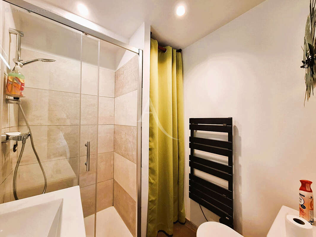 Appartement Sète 2 pièces 31 m² + cour de 16 m² - photo 6