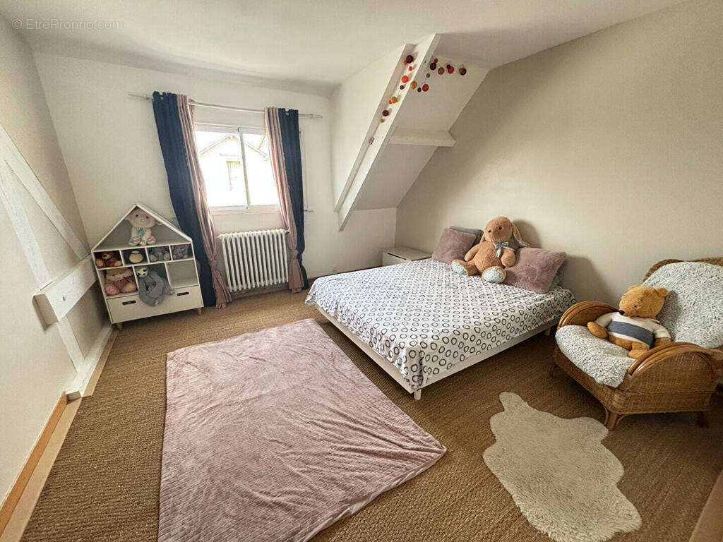 Maison 8 pièces 270 m² Bourges - photo 13