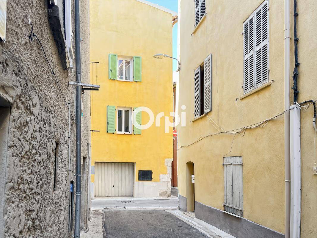 Appartement à LE BEAUSSET