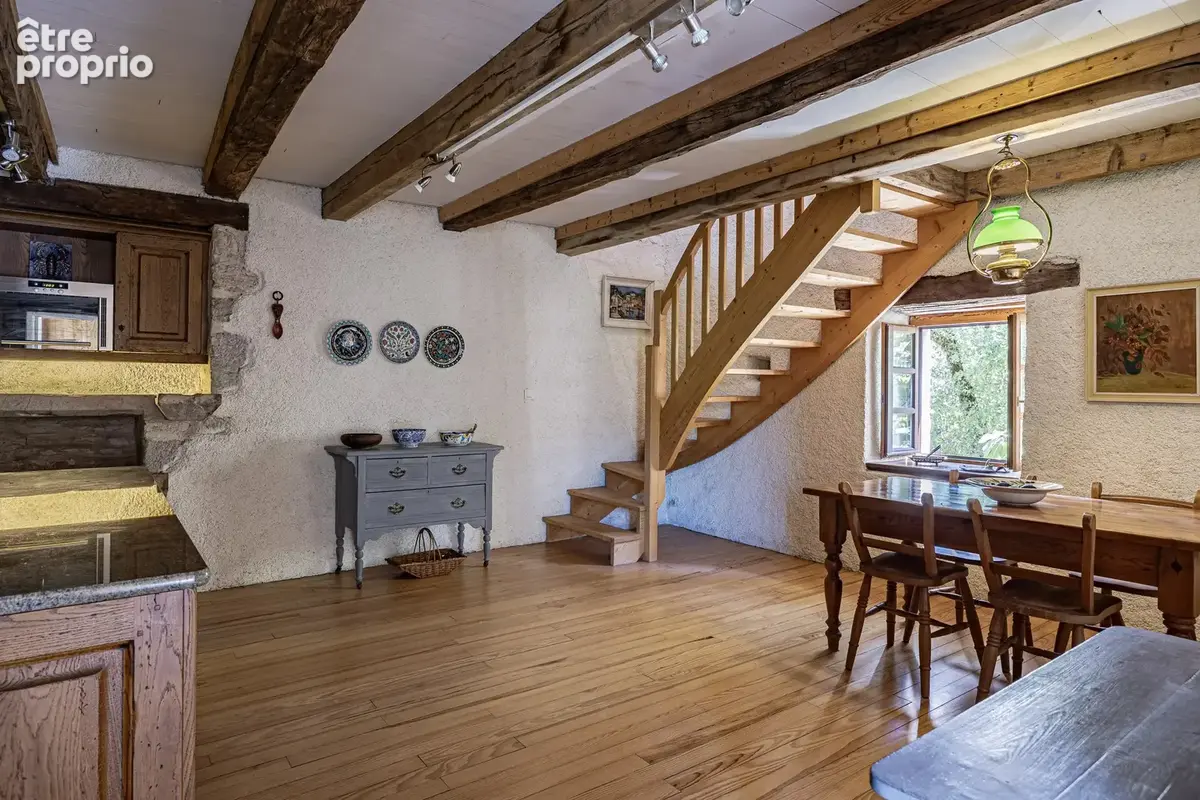 À 10 minutes de Cahors : belle propriété en pierre avec 3 chambres, une annexe et une piscine - photo 11