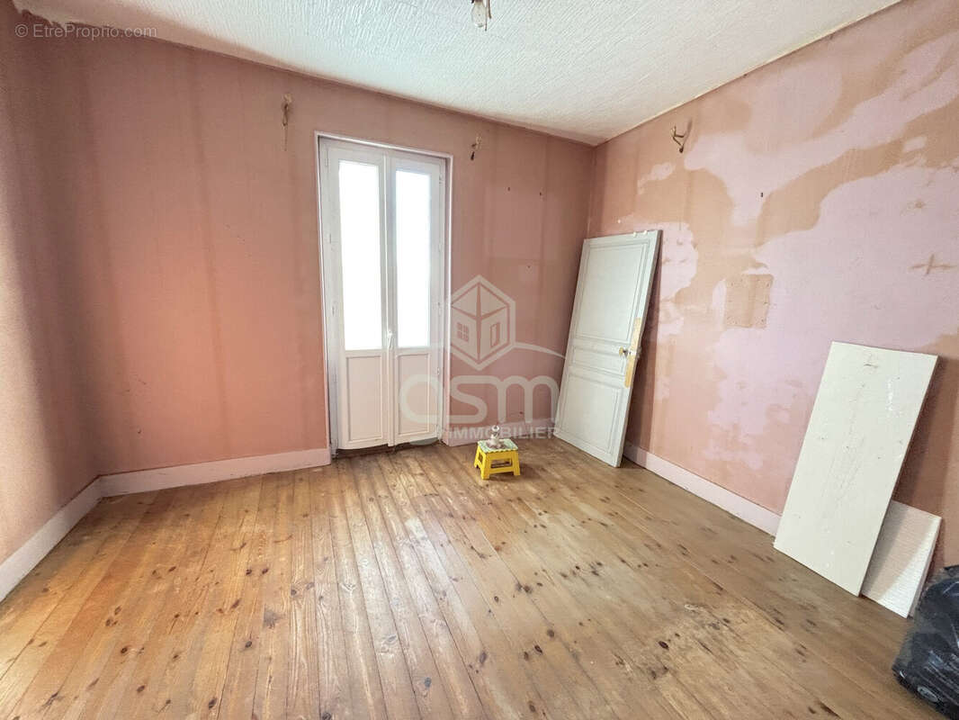 Maison à NOUATRE