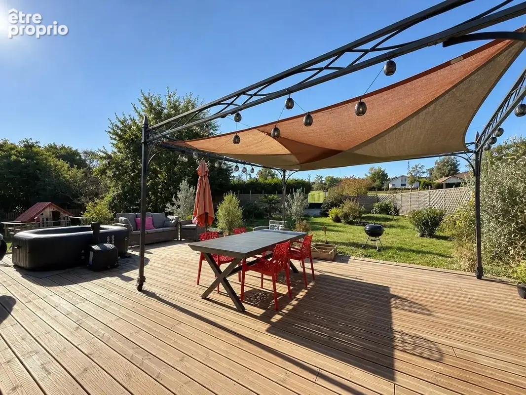 Maison 9 pièces 166 m² à vendre à Amancy (74800) - photo 2
