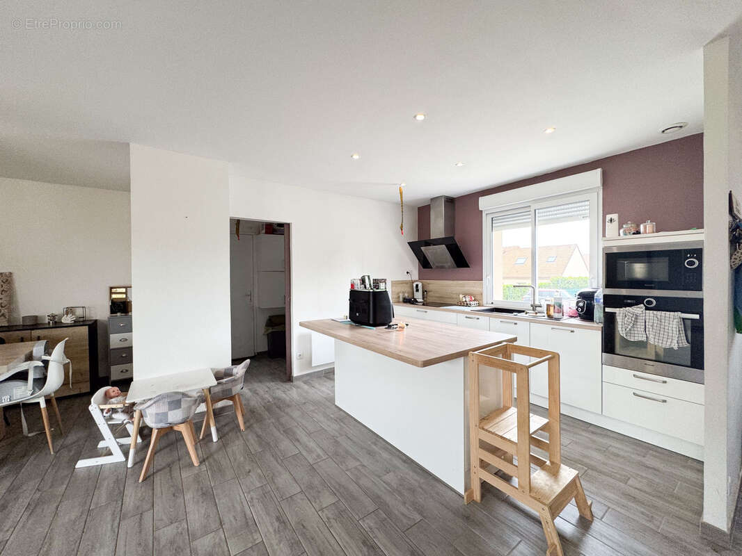 Maison à SAVIGNE-L&#039;EVEQUE