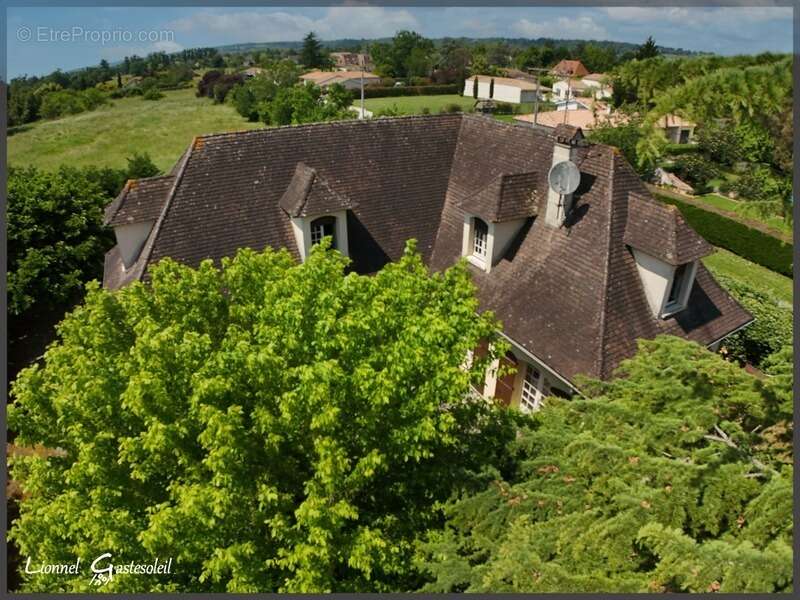 Maison à PINEUILH