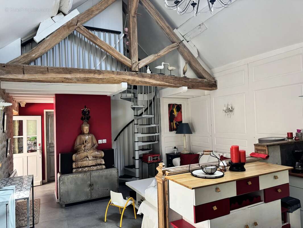 Maison à LONS-LE-SAUNIER
