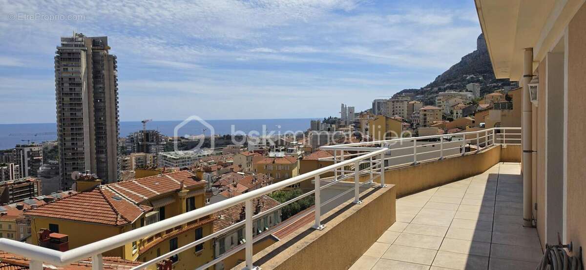 Appartement à BEAUSOLEIL