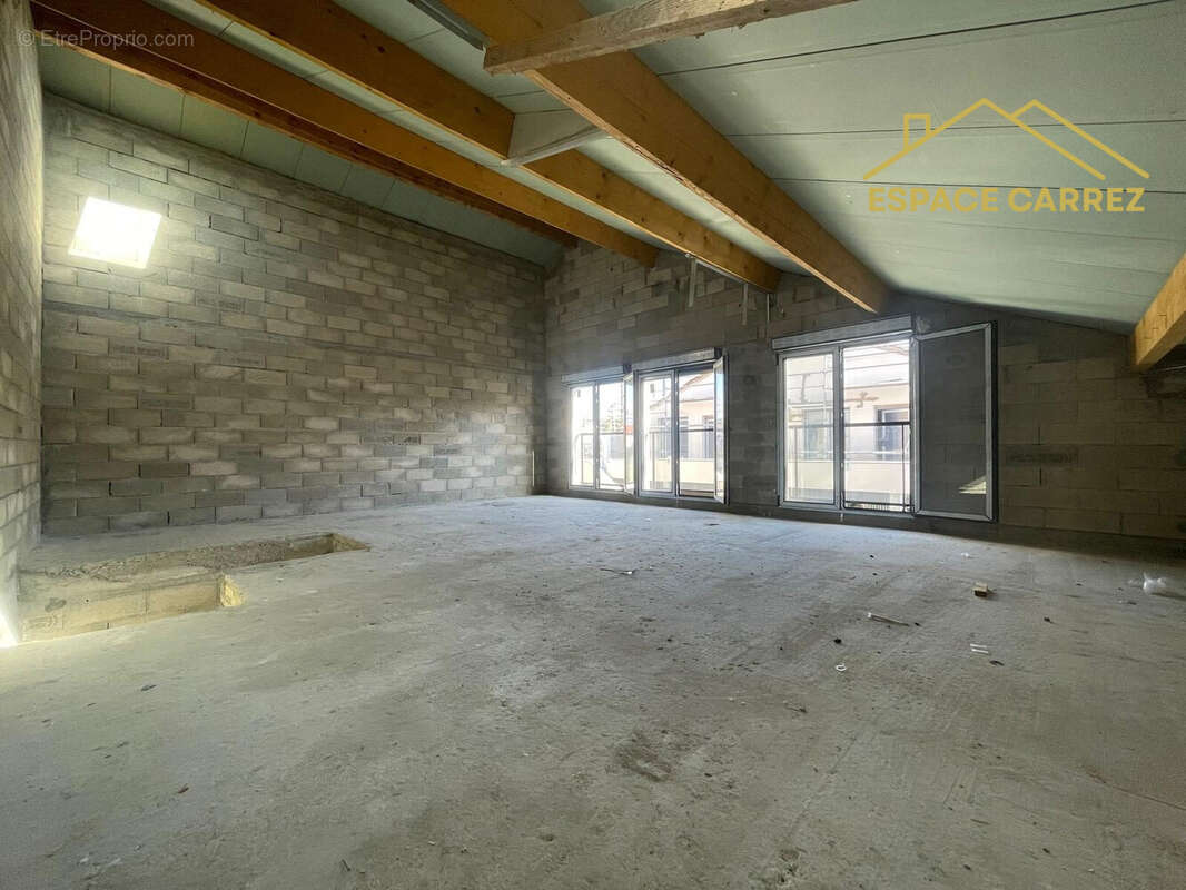 Maison à SAINT-MAUR-DES-FOSSES