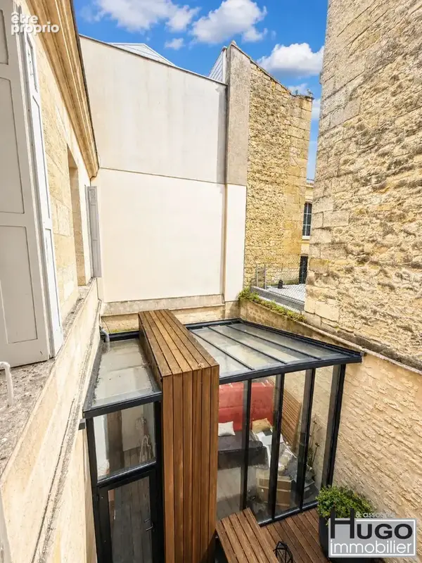 Bordeaux- jardin public- rue de la course- bureau duplex 205m² + patio + 3 caves ! - photo 8