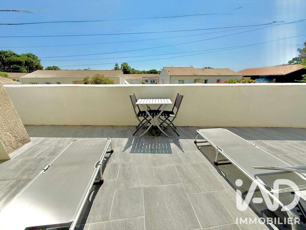 Maison 210 m² à La Tremblade  - photo 4