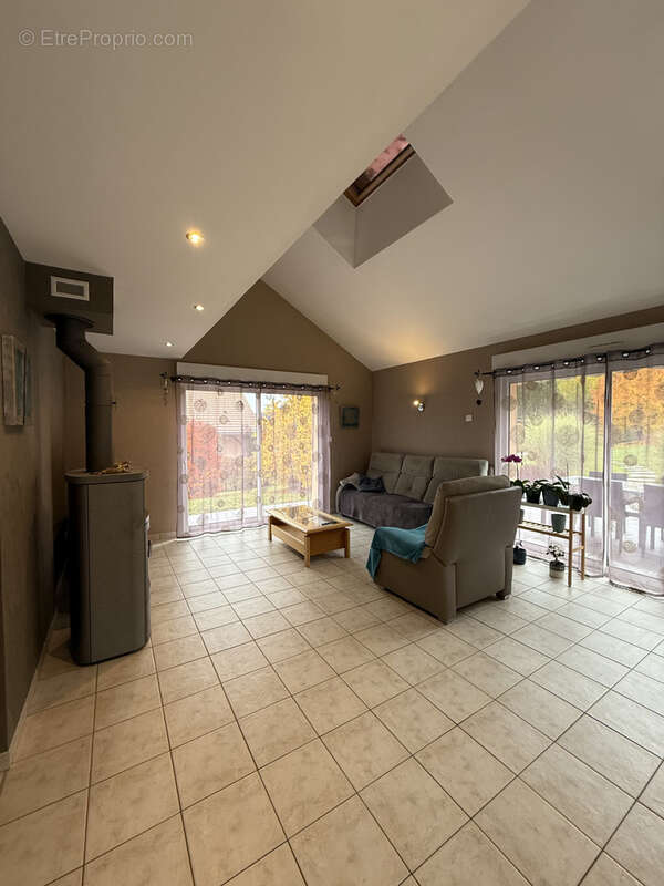 Maison à NOMPATELIZE