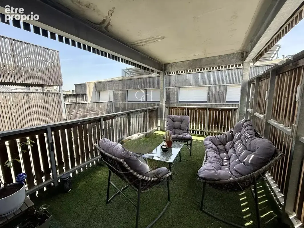 T3 64 m² – terrasse 13 m² – parking – vendu loué - photo 2