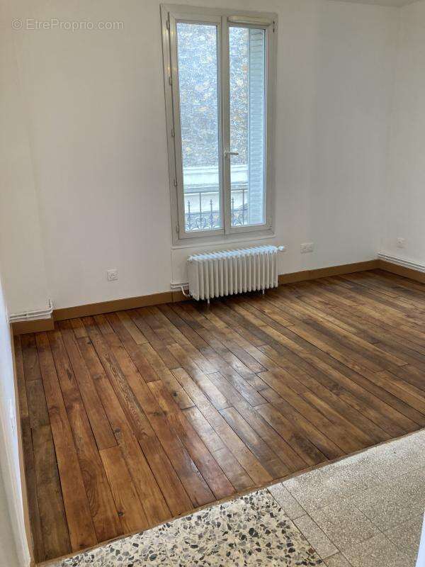 Appartement à VILLENEUVE-SAINT-GEORGES